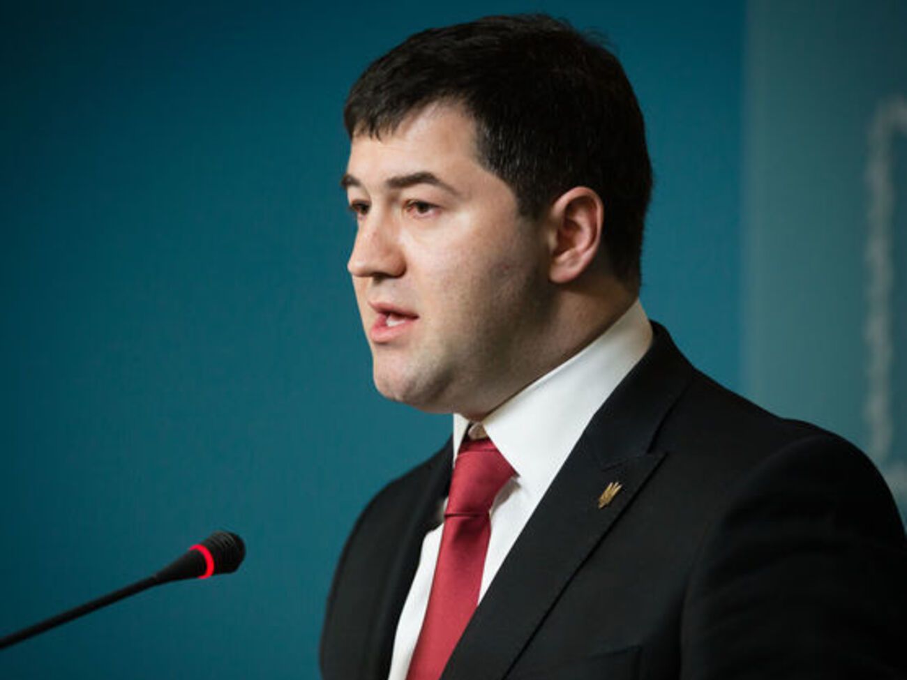 Депутаты требуют признать работу Насирова неудовлетворительной