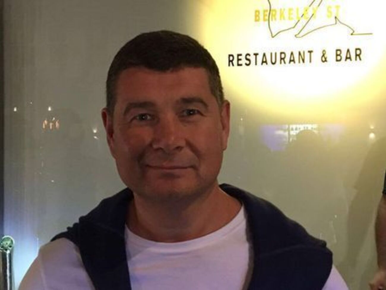 Онищенко: Если Порошенко нужно возбудить уголовные дела на близких людей, он это делает через НАБУ