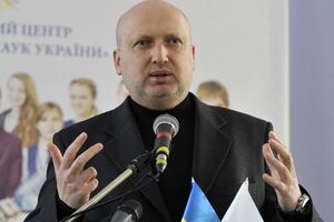 Турчинов: То, что делает обвиняемый НАБУ в серьезных злоупотреблениях Онищенко – это попытка выстроить для себя политическую защиту