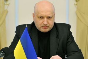 Турчинов: На Донбассе у местных возникает усталость и нежелание быть пушечным мясом и разменной монетой в Кремлевских играх