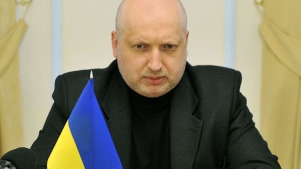Турчинов: На Донбассе у местных возникает усталость и нежелание быть пушечным мясом и разменной монетой в Кремлевских играх