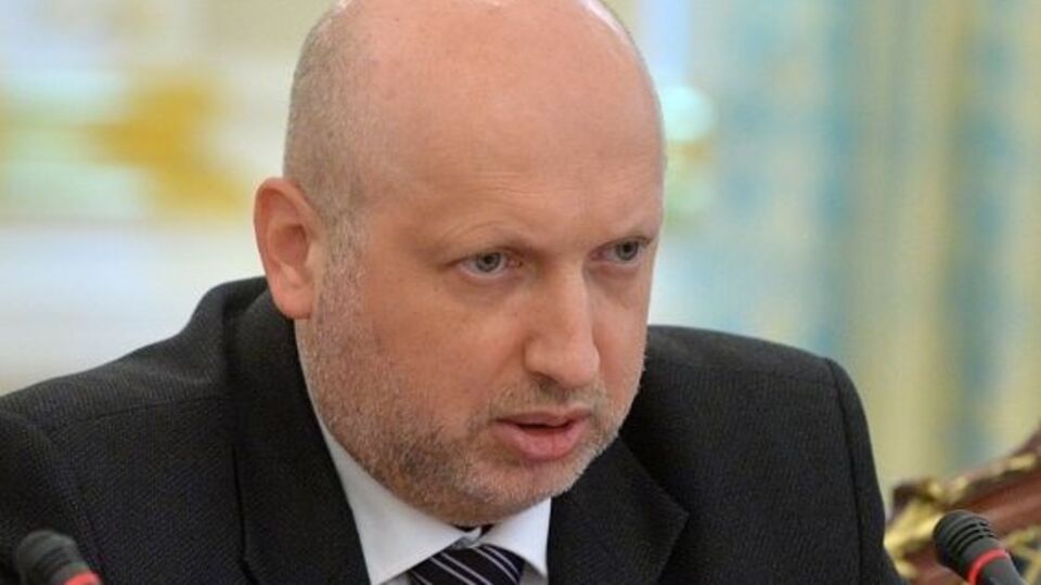 Турчинов: Президент корректен в спорах. И я тоже никогда не перехожу на эмоции