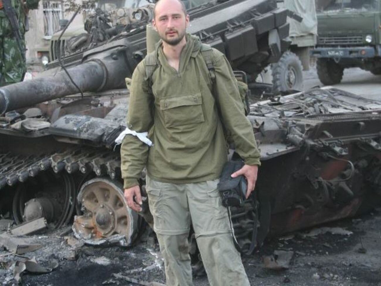 Бабченко &ndash; Путину:&nbsp;Не захватывал бы ты Грузию, не оккупировал бы Украину &ndash;&nbsp;сейчас всем было бы плевать и на твое Алеппо