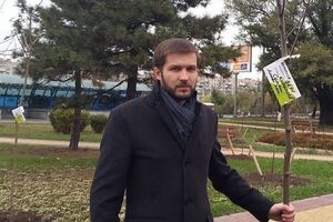 Кабакаев: Террористы открыли огонь из 120-мм и 152-мм орудий