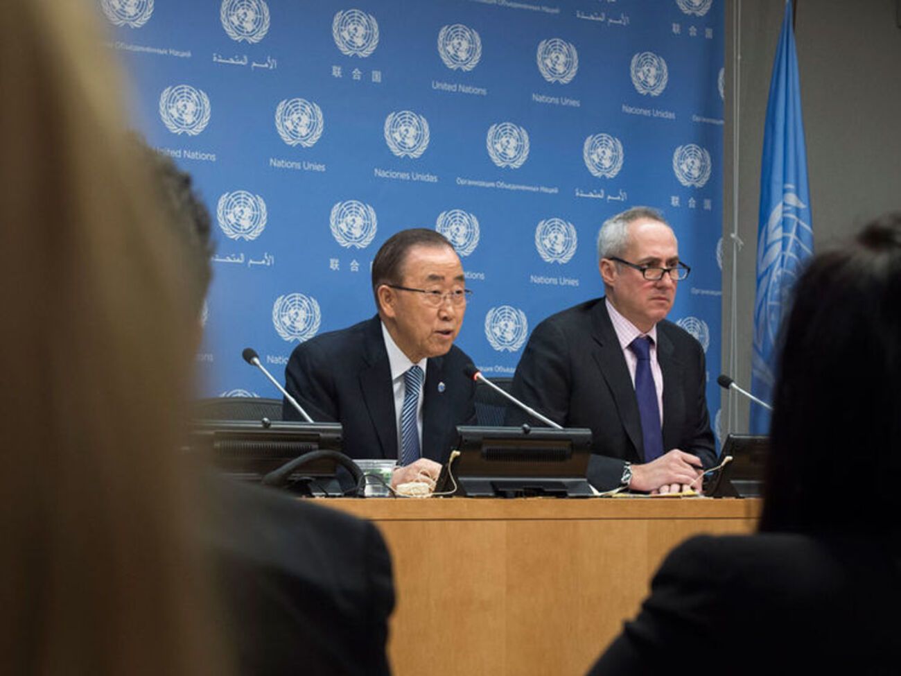 Пан Ги Мун: Алеппо&nbsp;смогли покинуть тысячи людей, включая более 190 больных и раненых