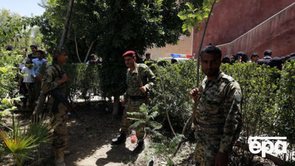 Террорист-смертник подорвал себя среди военных