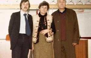 Караванский (справа) с женой в первый день после эмиграции из СССР