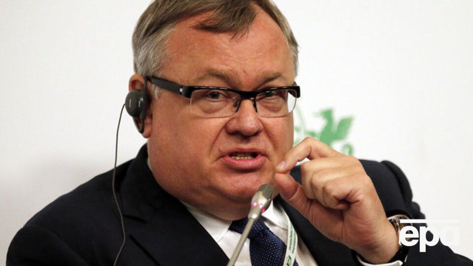 Костин назвал Коломойского "негодяем"