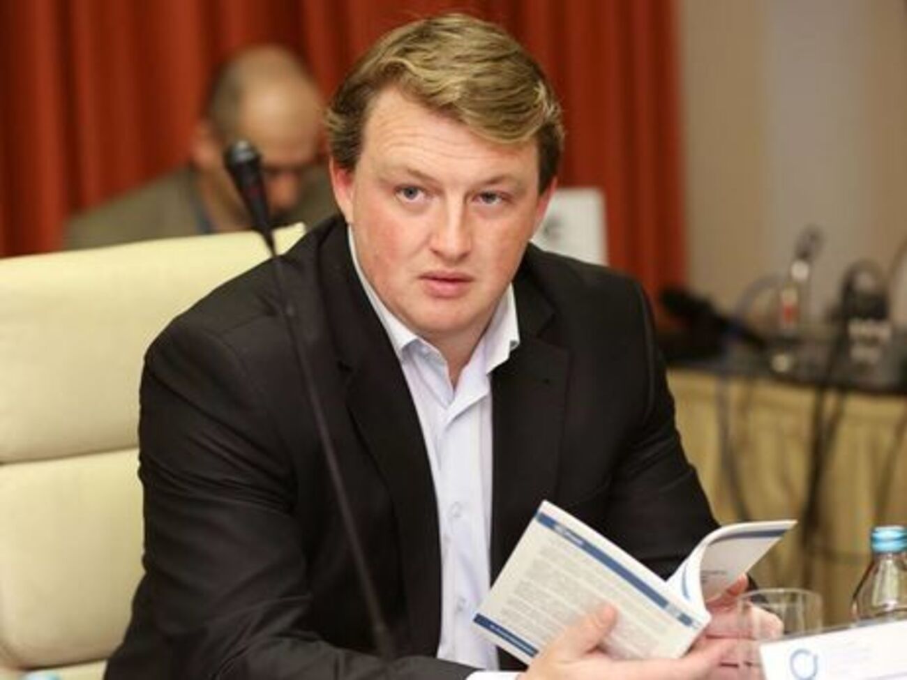 Сергей Фурса:&nbsp;Возможно, Коломойскому пообещали, что он не будет отвечать в суде за миллиарды, которые потеряет государство на национализации "ПриватБанка"