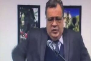 Момент покушения на посла РФ в Турции