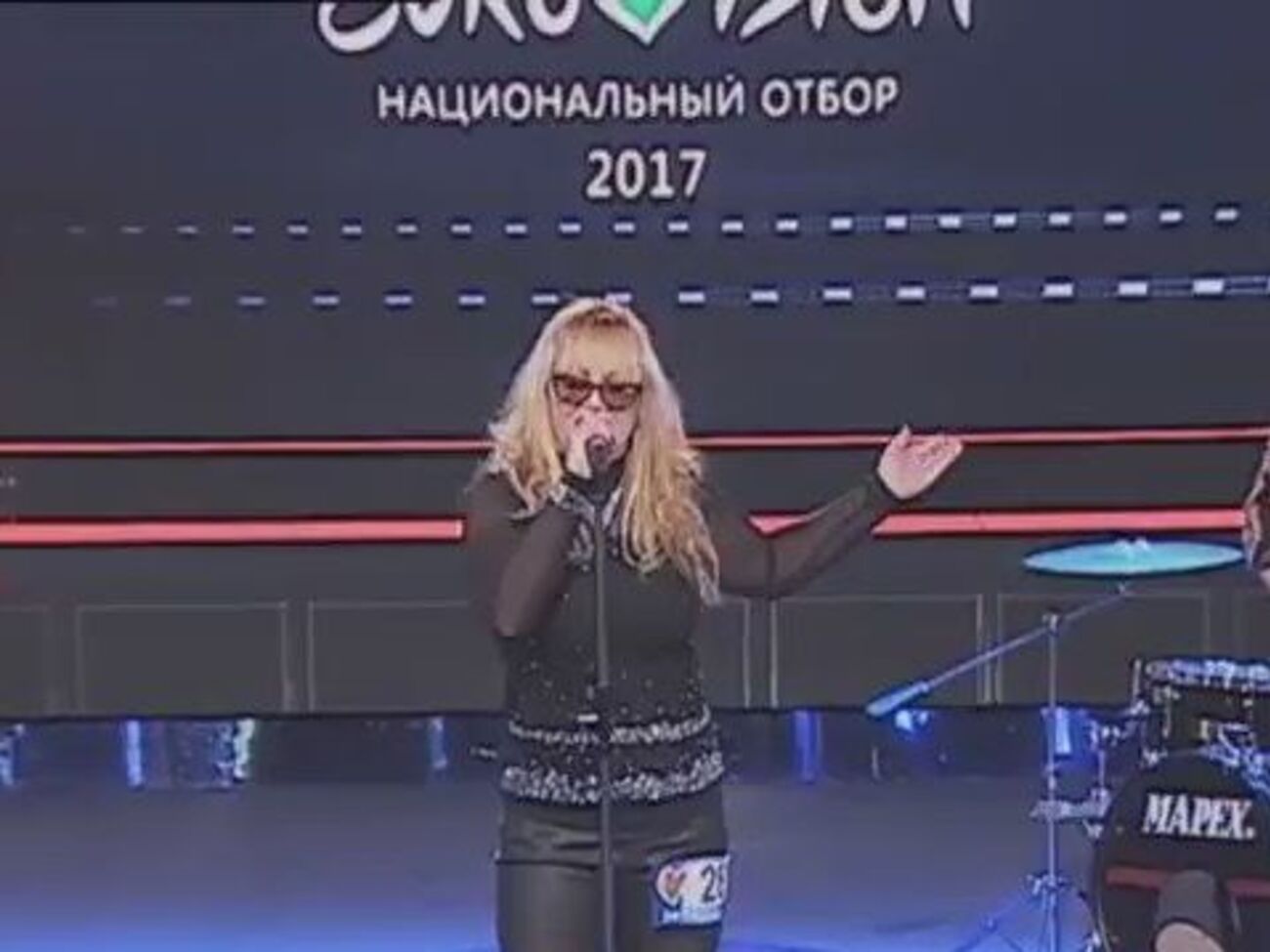 Полуфинал белорусского отборочного тура на "Евровидение 2017" ознаменовался множеством фриков