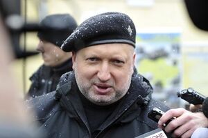 Турчинов заявил, что российская агентура и "продажные руководители Минобороны" разрушали систему ПВО Украины