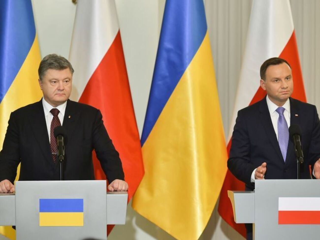 Порошенко и Дуда приняли совместное заявление