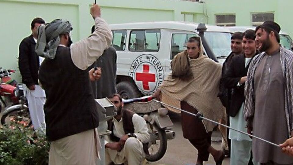 Красный Крест работает в Афганистане в течение почти тридцати лет