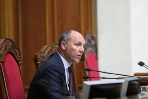 Парубий объявил об исключении Савченко из фракции