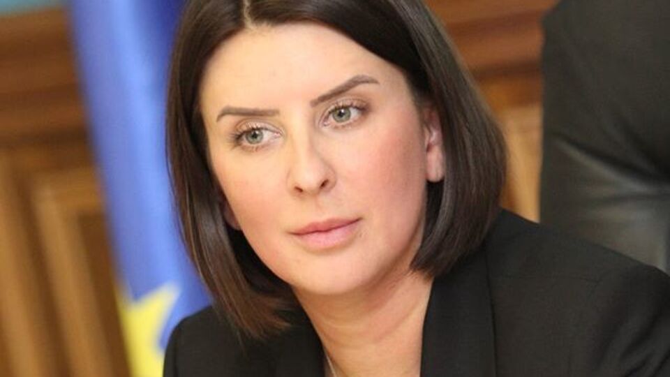 Чиновница Киевоблсовета купила квартиру под Киевом за $4 тыс.