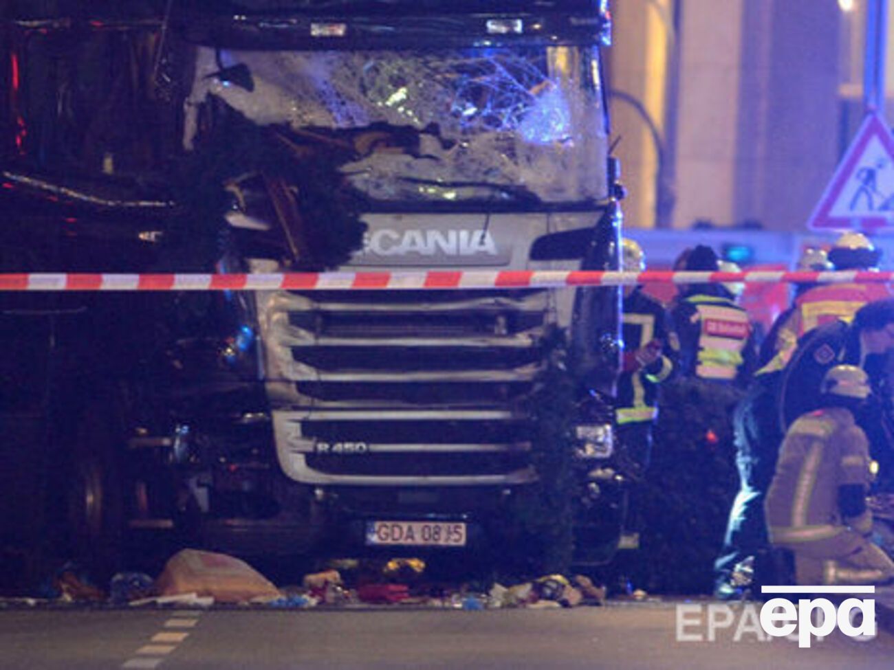 Геченберг: Вероятный виновник гибели 12 человек приехал в Германию около года назад