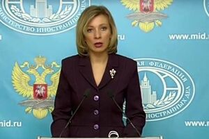 Захарова подозревает, что игиловцы проникли в структуру Facebook