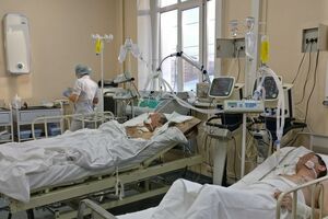 В больницах Иркутска продолжают оставаться 38 человек