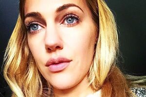 Узерли разместила в микроблоге тизер своего нового проекта