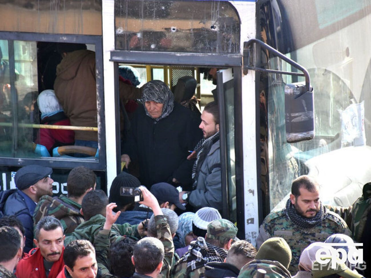Из Алеппо за последние два дня выехало 184 автобуса с гражданским населением