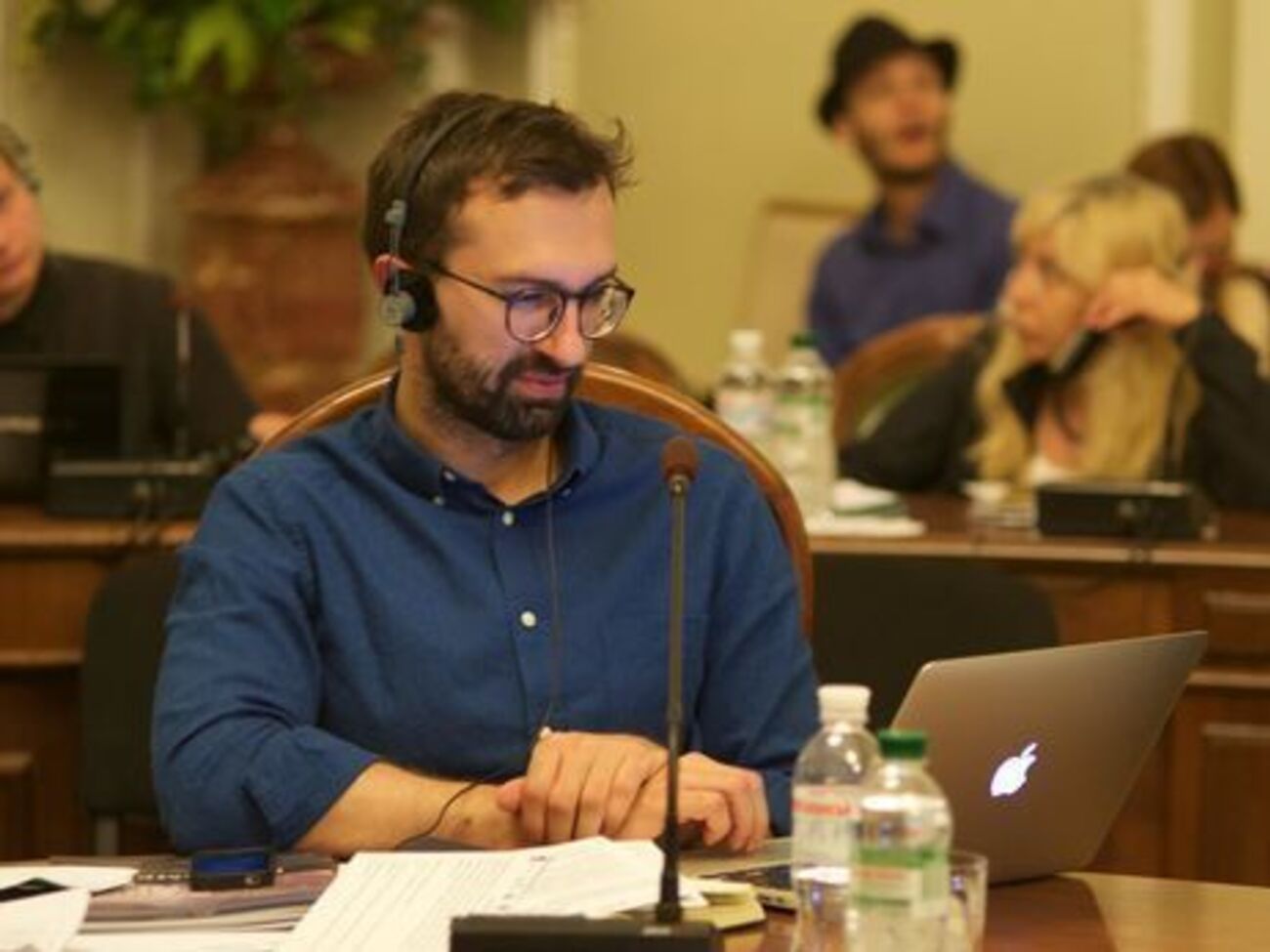 Лещенко: Такая власть обречена на уход с позором