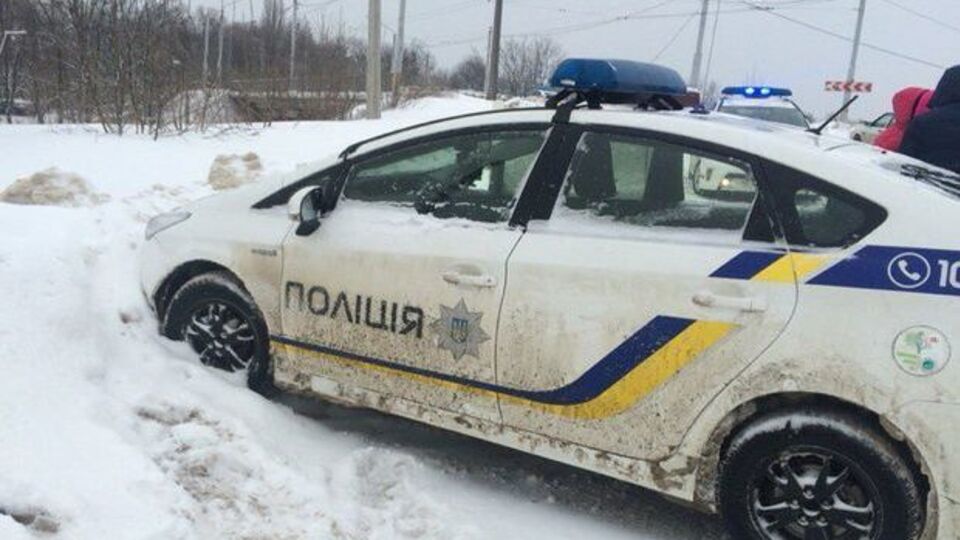 Оперативники спецслужбы задержали взяточников в служебном автомобиле