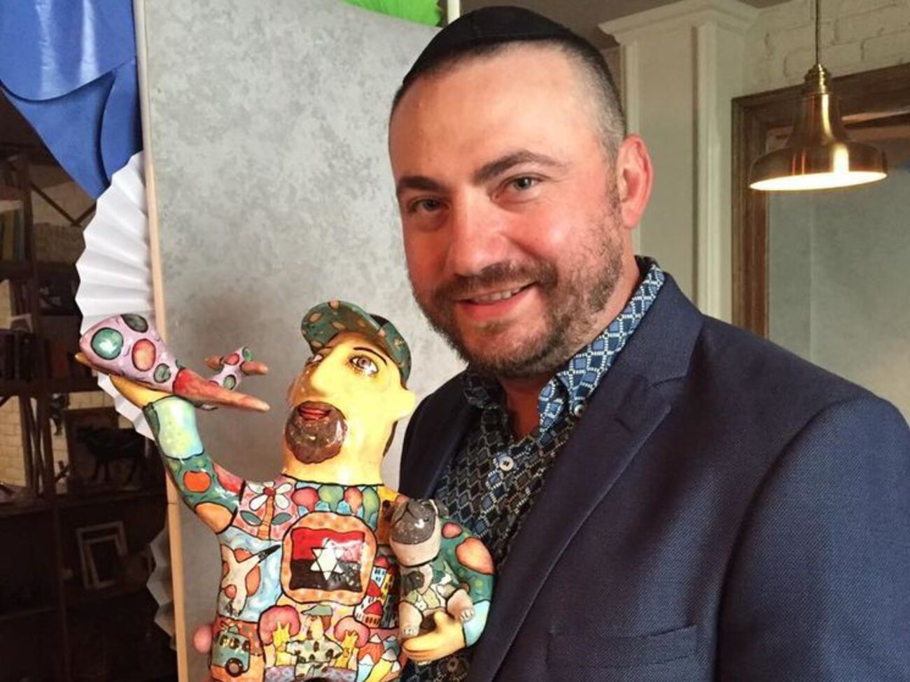 Хазин рассказал о неэффективности американских дронов