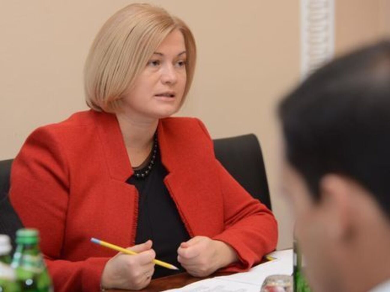 Геращенко: Украинская сторона в ближайшие дни освободит из-под стражи 15 ранее судимых за преступления лиц в качестве акта гуманизма