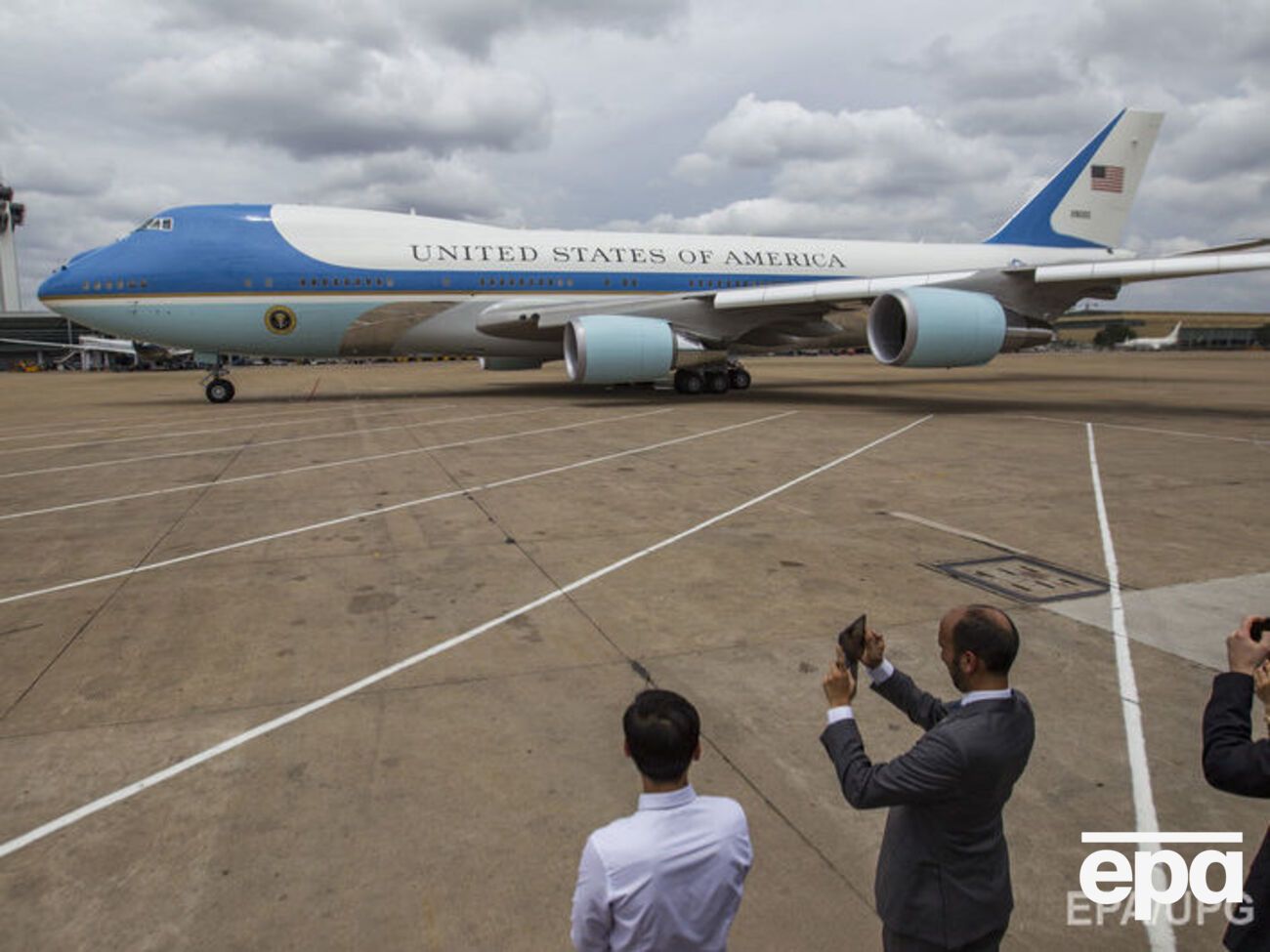 На снимке – нынешний "борт №1"