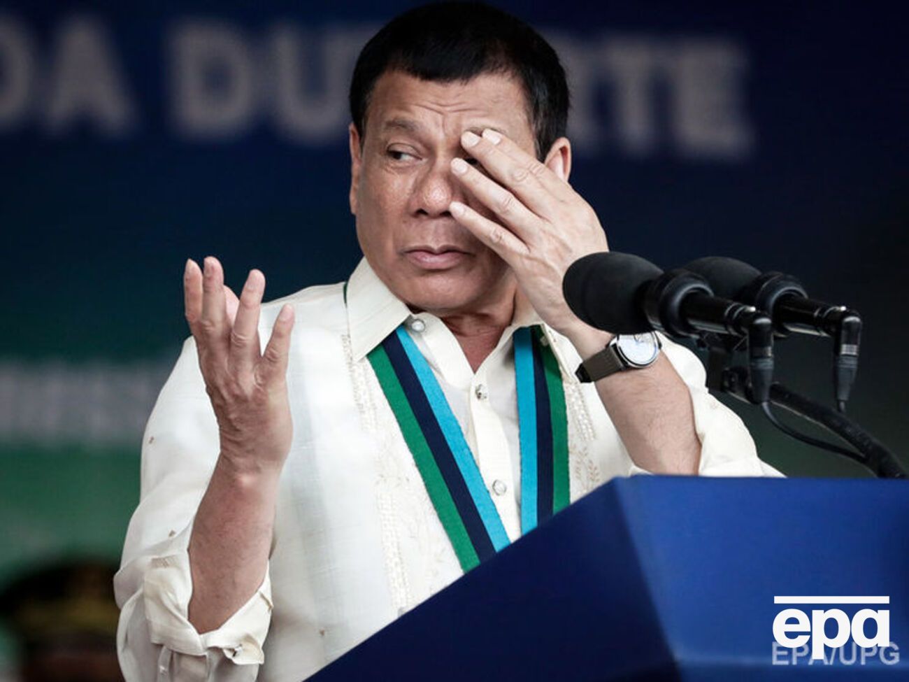 Ранее два филиппинских сенатора заявили, что признание в убийствах является основанием для импичмента Дутерте