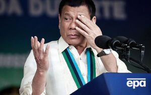 Ранее два филиппинских сенатора заявили, что признание в убийствах является основанием для импичмента Дутерте