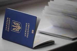 В 2016 году жители оккупированного Крыма оформили уже 16,6 тыс. загранпаспортов