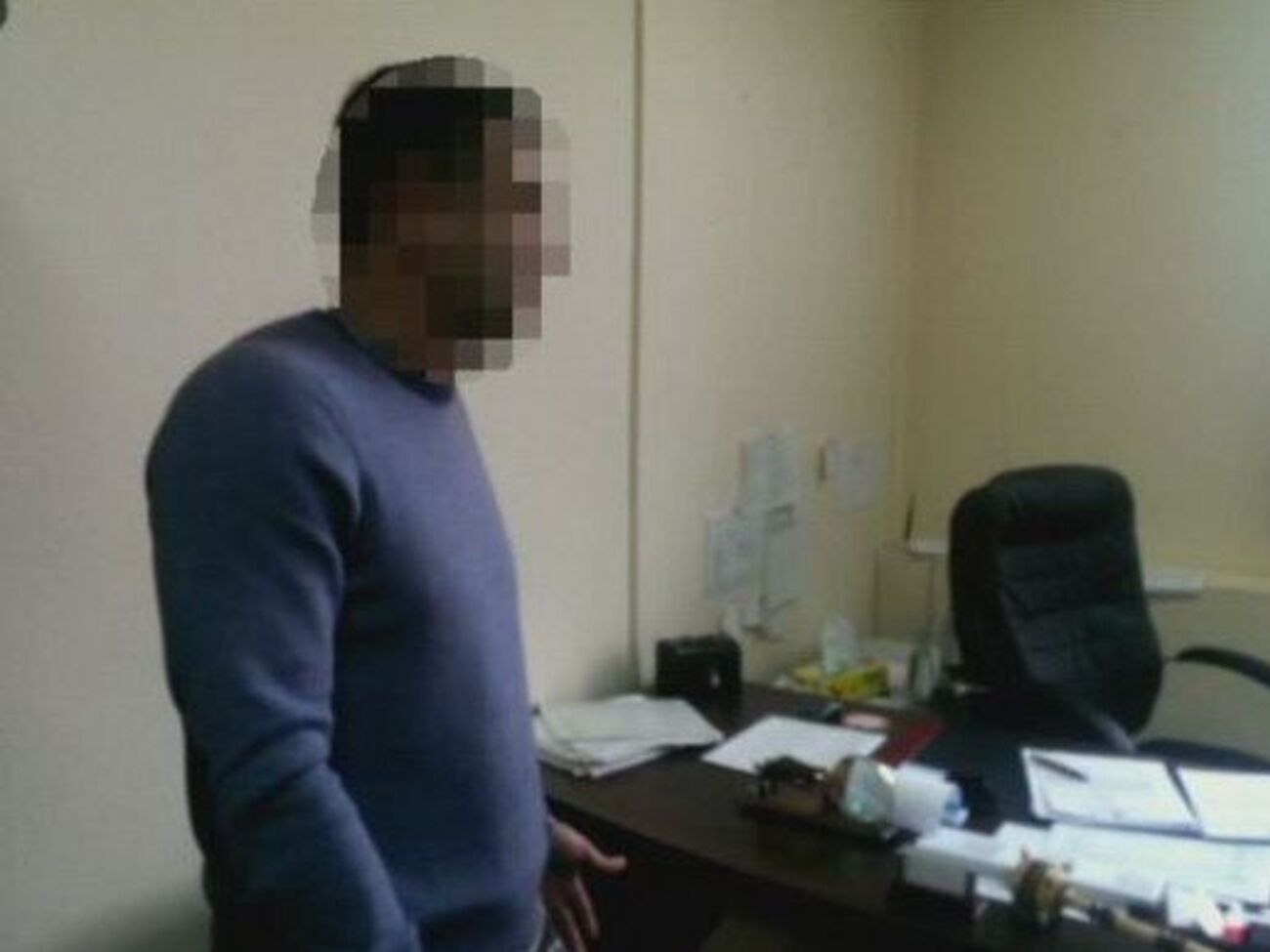 Прокуратура: Депутата задержали в момент передачи части взятки в размере $1,5 тыс.