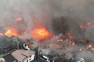 Пожар начался в китайском ресторане