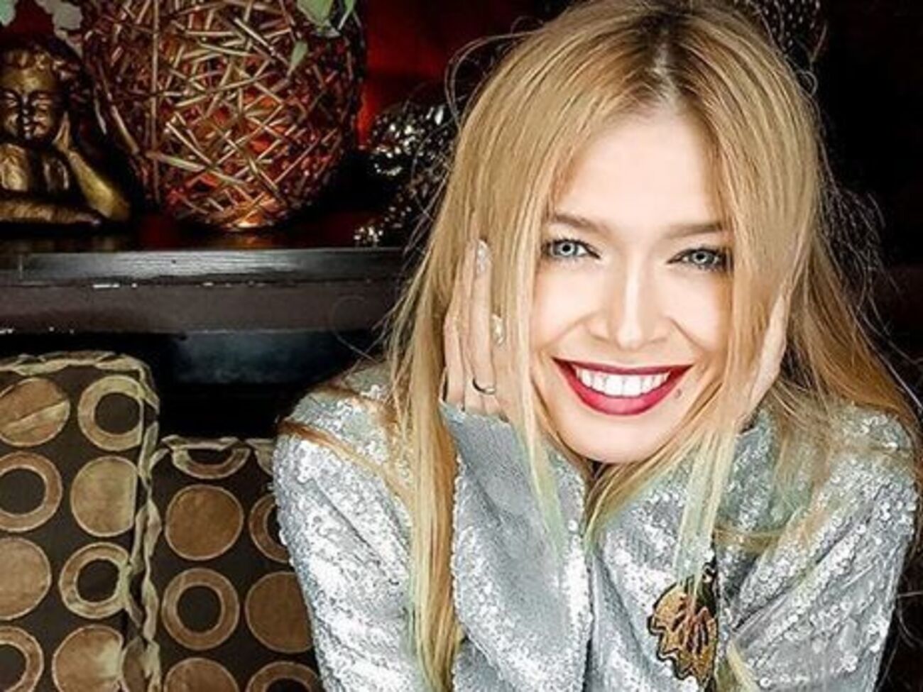 Брежнева:&nbsp;Круто иметь сестер, круто в их лице иметь подруг, семью