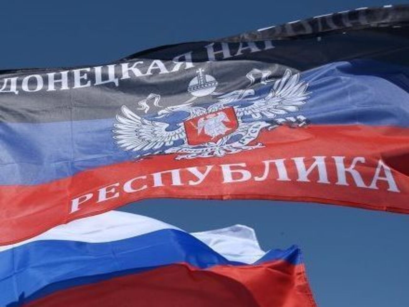 По словам источников издания, на Донбассе продолжается конфликт между боевиками