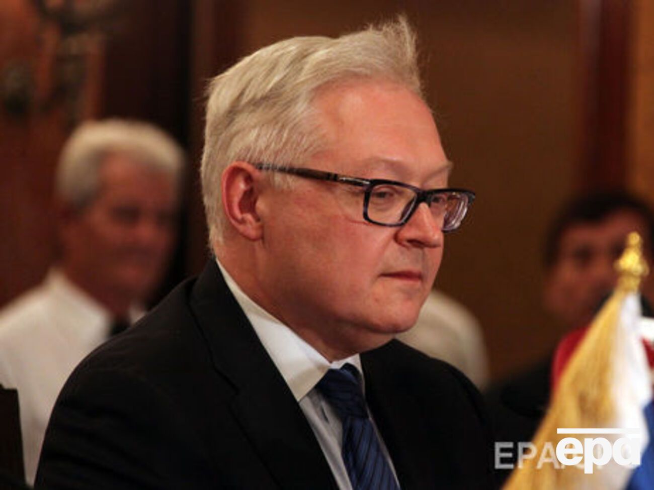 По словам Рябкова, Россия будет защищать имеющимися в ее распоряжении средствами "уважаемую банковскую структуру"