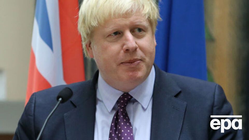 Джонсон прокомментировал установление режима прекращения огня на востоке Украины