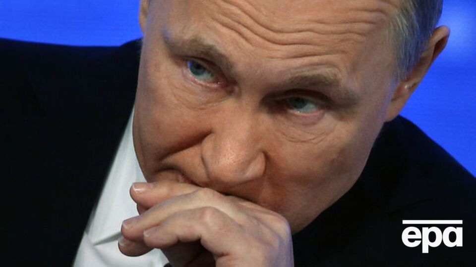 Путин поручил Медведеву следить за расследованием крушения Ту-154 под Сочи