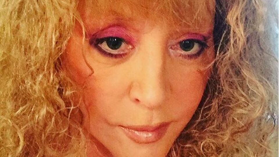 Пугачева в своем новом образе сделала акцент на ноги