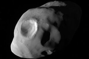 Cassini приблизилась к Пандоре