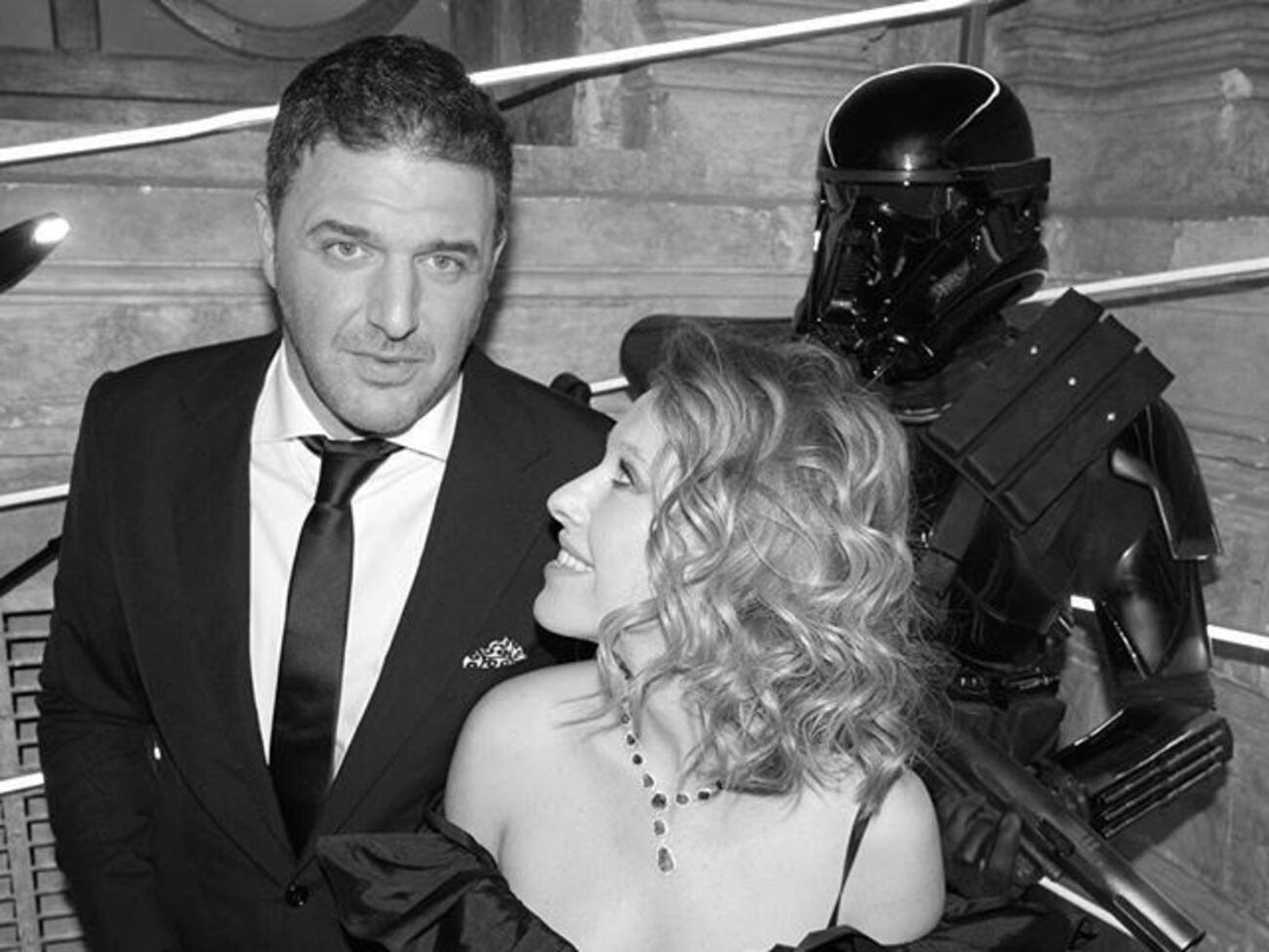 Собчак:&nbsp;Немного переборщили с размером елки!