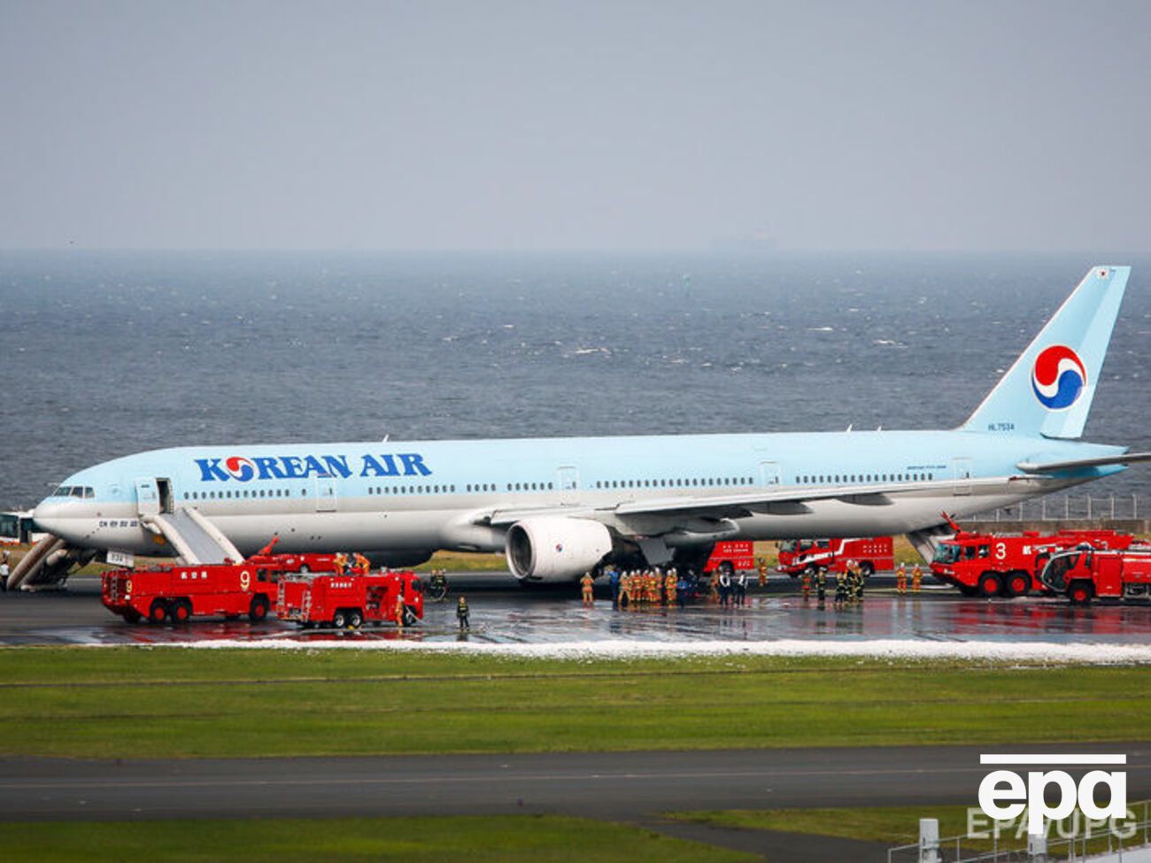 Экипажам Korean Air выдадут электрошокеры