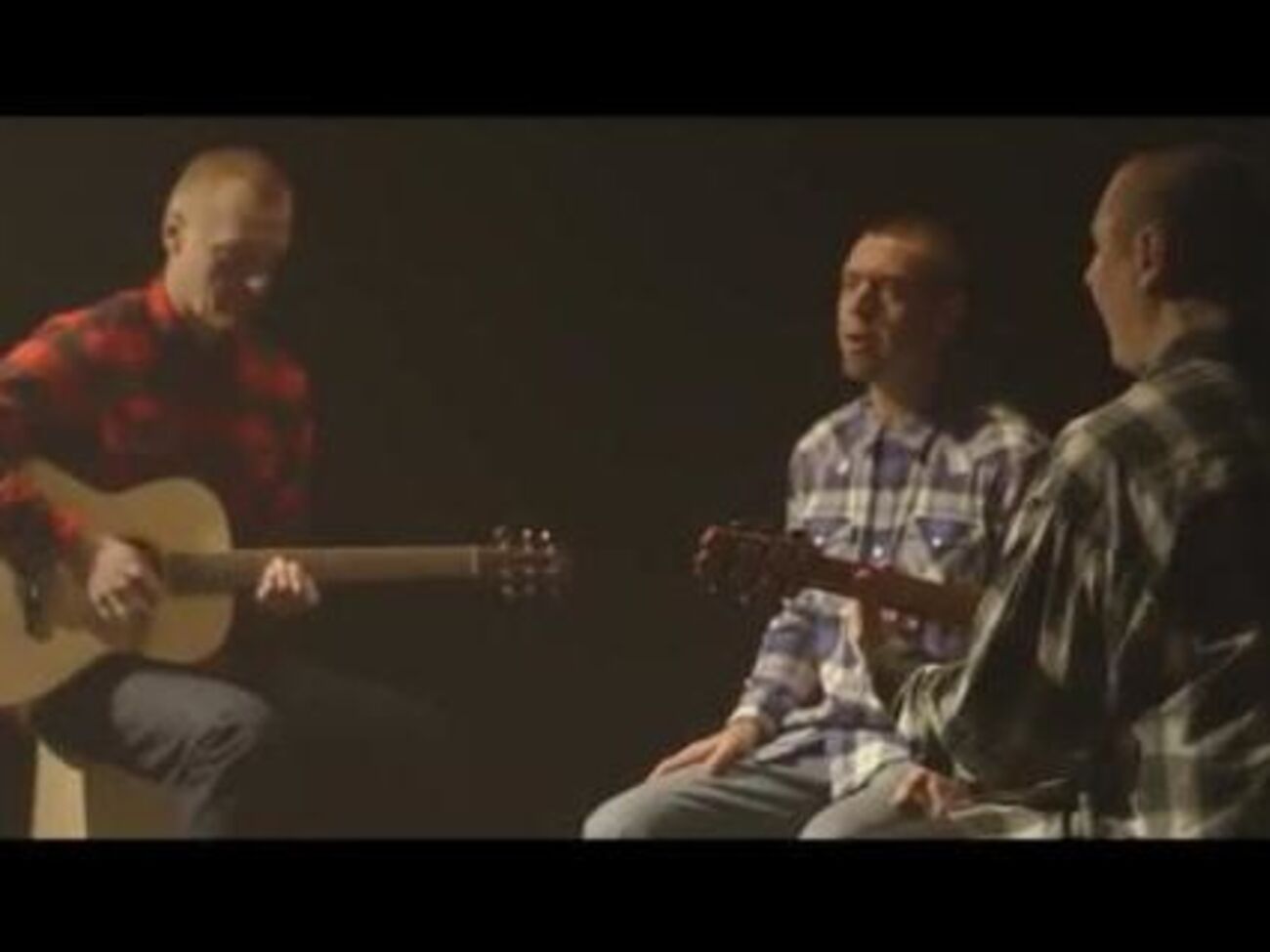 Brutto сняли минималистичное видео