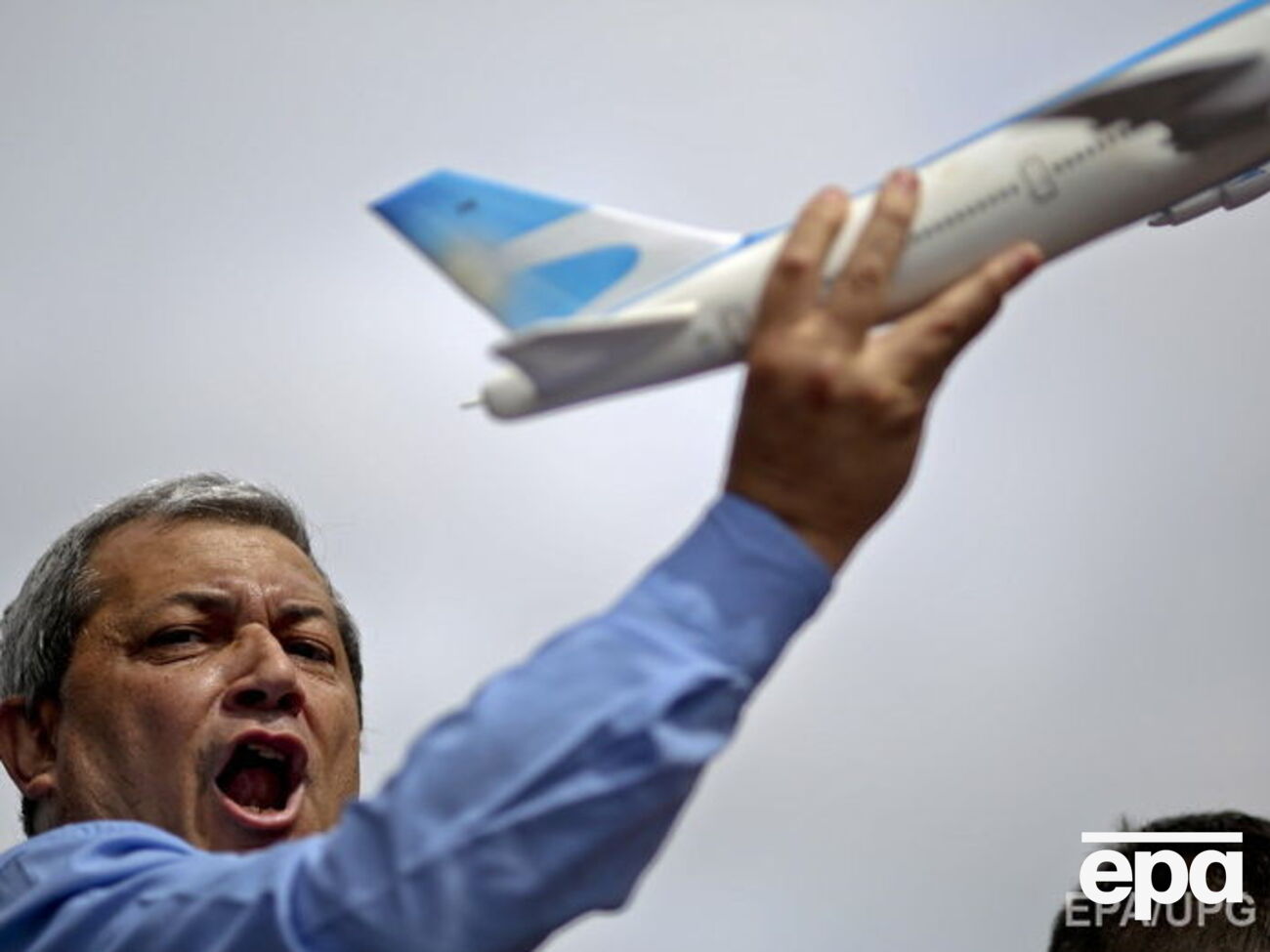 В Аргентине протестуют против "открытого неба"