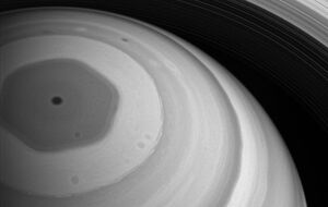 Гексагон образует атмосферное явление