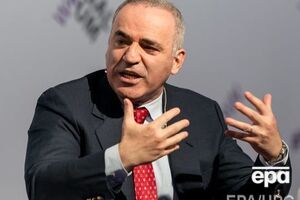 Каспаров: Когда мы имеем дело с огромной империей без достаточной прозрачности, более того, империи, ставшей у руля американской политики, то вопрос "кому Трамп должен деньги?" приобретает масштаб значительно больший, чем аудитория Forbеs