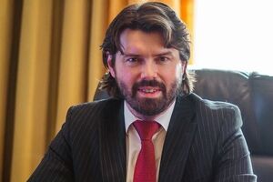 Новак: Для девальвации гривны более года нет ни одной причины, но НБУ вместе с правительством продолжают ее девальвировать