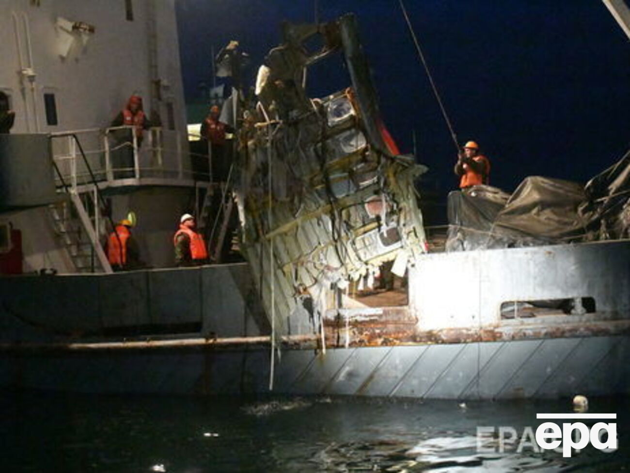 Самолет Ту-154 упал в Черное море 25 декабря